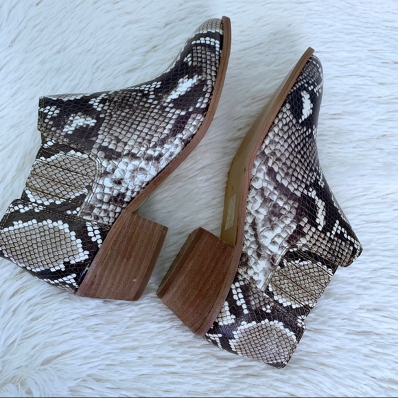 Madewell Leather Low Booties In Snake Print - Picture 6 of 7